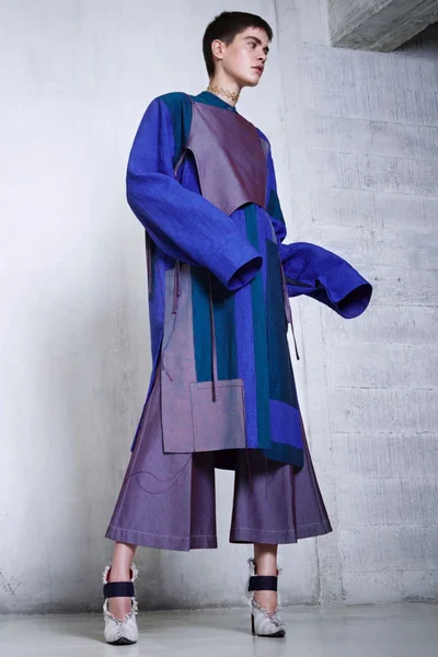 Look 9